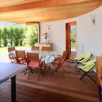 Apartment Dans